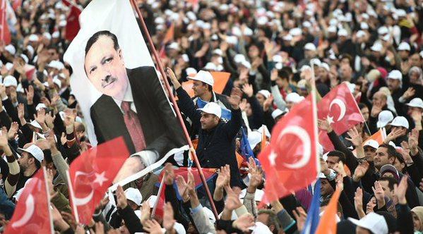 В Турции будут судить детей за срыв плакатов с портретом Эрдогана