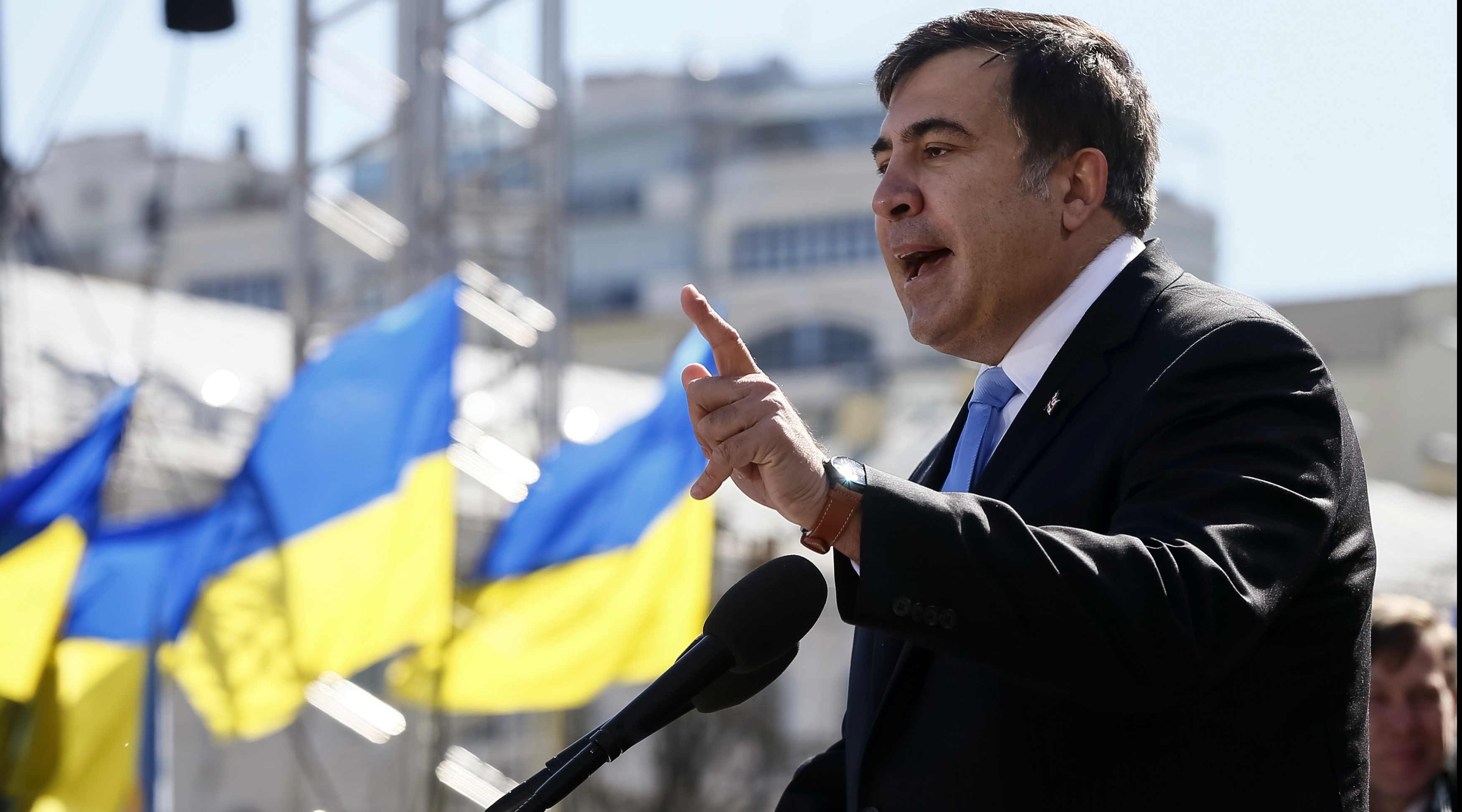 СМИ узнали об угоне внедорожника Саакашвили