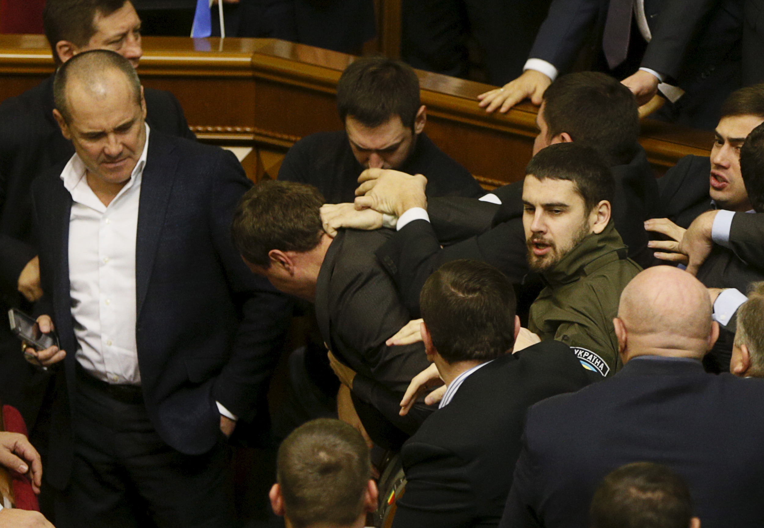 Верховная Рада Украины поставила под удар целостность страны