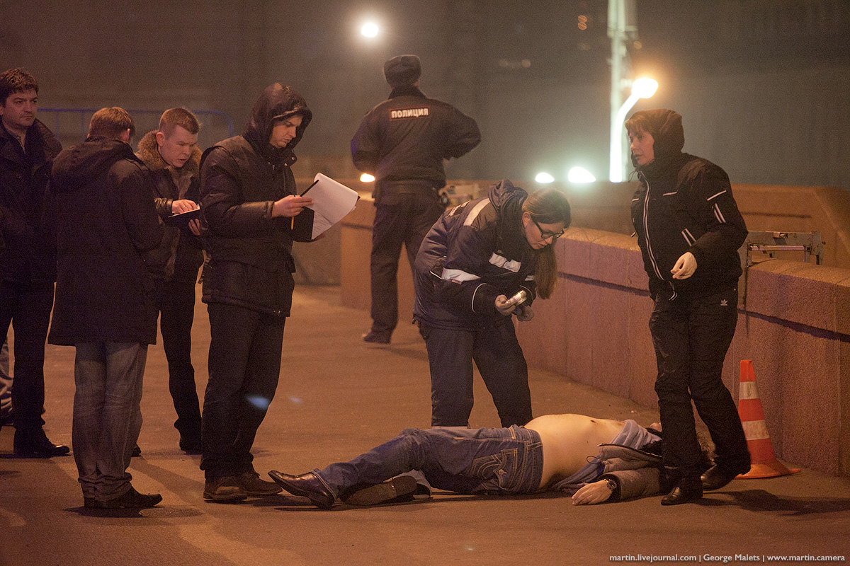 Немцова убили не на мосту 