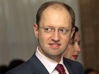 Арсений Яценюк хочет репараций от России Арсений Яценюк хочет репараций от России