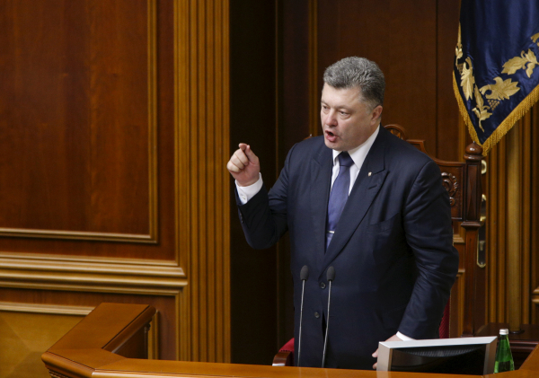 Депутат Госдумы диагностировал у Порошенко "историческую амнезию" Депутат Госдумы диагностировал у Порошенко "историческую амнезию"