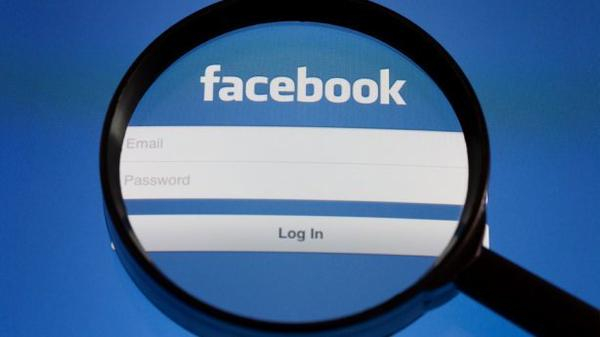Facebook призналась в слежке за пользователями