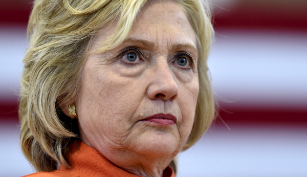 Хиллари Клинтон сожалеет что пользовалась личной почтой в служебных целях