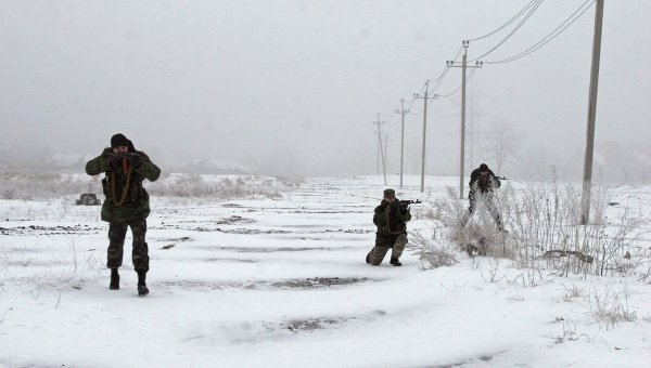 Минобороны ДНР проводит военные учения Минобороны ДНР проводит военные учения