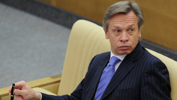 Пушков назвал "странным" призыв США к России активнее бороться с террористами ИГ Пушков назвал "странным" призыв США к России активнее бороться с террористами ИГ