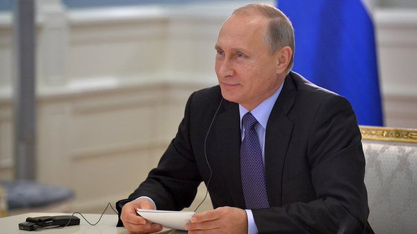 Путин подписал план обороны России до 2020 года Путин подписал план обороны России до 2020 года