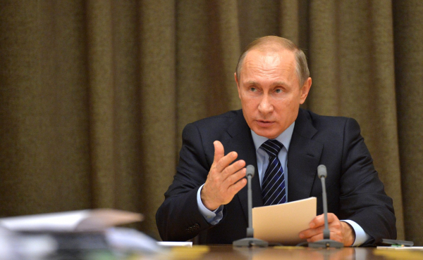 Путин исключил втягивание России в новую гонку вооружений Путин исключил втягивание России в новую гонку вооружений