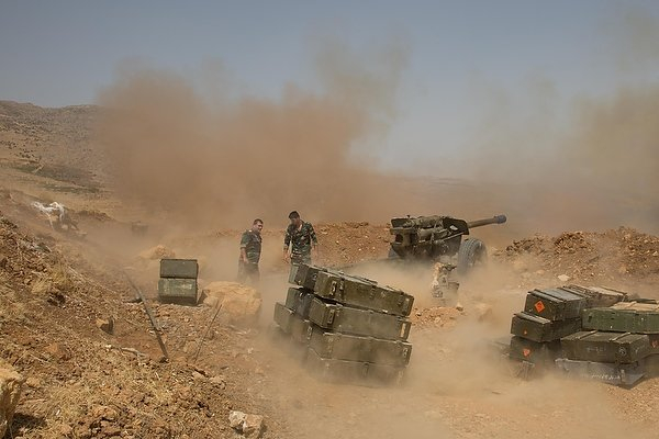 Сирийская армия перекрыла часть границы с Турцией Сирийская армия перекрыла часть границы с Турцией