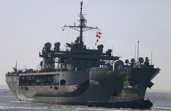 В Чёрное море вошёл флагман шестого флота США "Маунт Уитни"