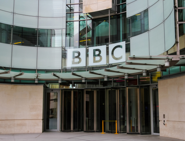 Верховная Рада потребовала от корпорации BBC называть конфликт в Донбассе российской агрессией Верховная Рада потребовала от корпорации BBC называть конфликт в Донбассе российской агрессией
