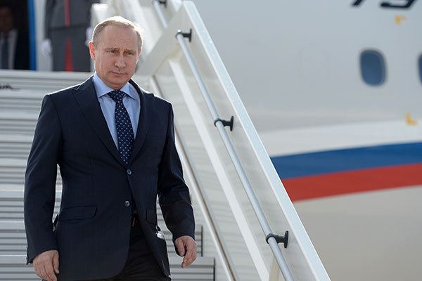 Владимир Путин прибыл в Ереван Владимир Путин прибыл в Ереван