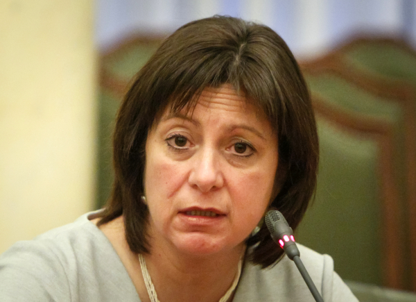 Яресько: из-за требований МВФ миллионы украинцев могут стать бездомными Яресько: из-за требований МВФ миллионы украинцев могут стать бездомными