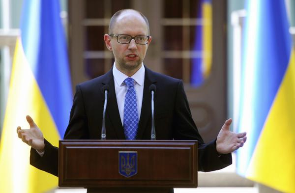 Яценюк заявил, что собирается на следующей неделе прекратить выплату внешнего долга Украины Яценюк заявил, что собирается на следующей неделе прекратить выплату внешнего долга Украины