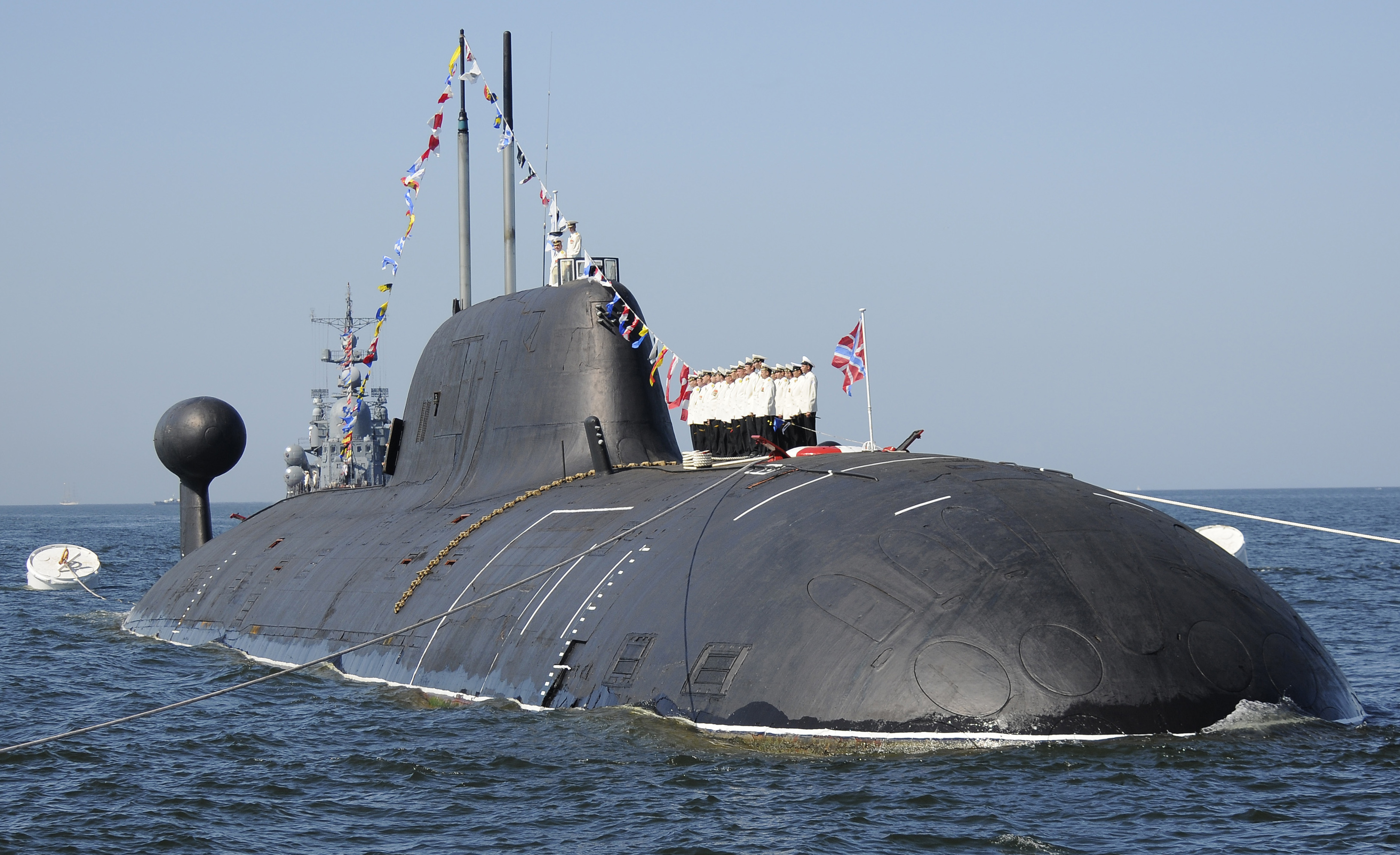 Военный моряк подводник. Атомный подводный крейсер Новосибирск. АПЛ Новосибирск подводная лодка. К-152 «Нерпа». Ядерная подлодка Новосибирск.
