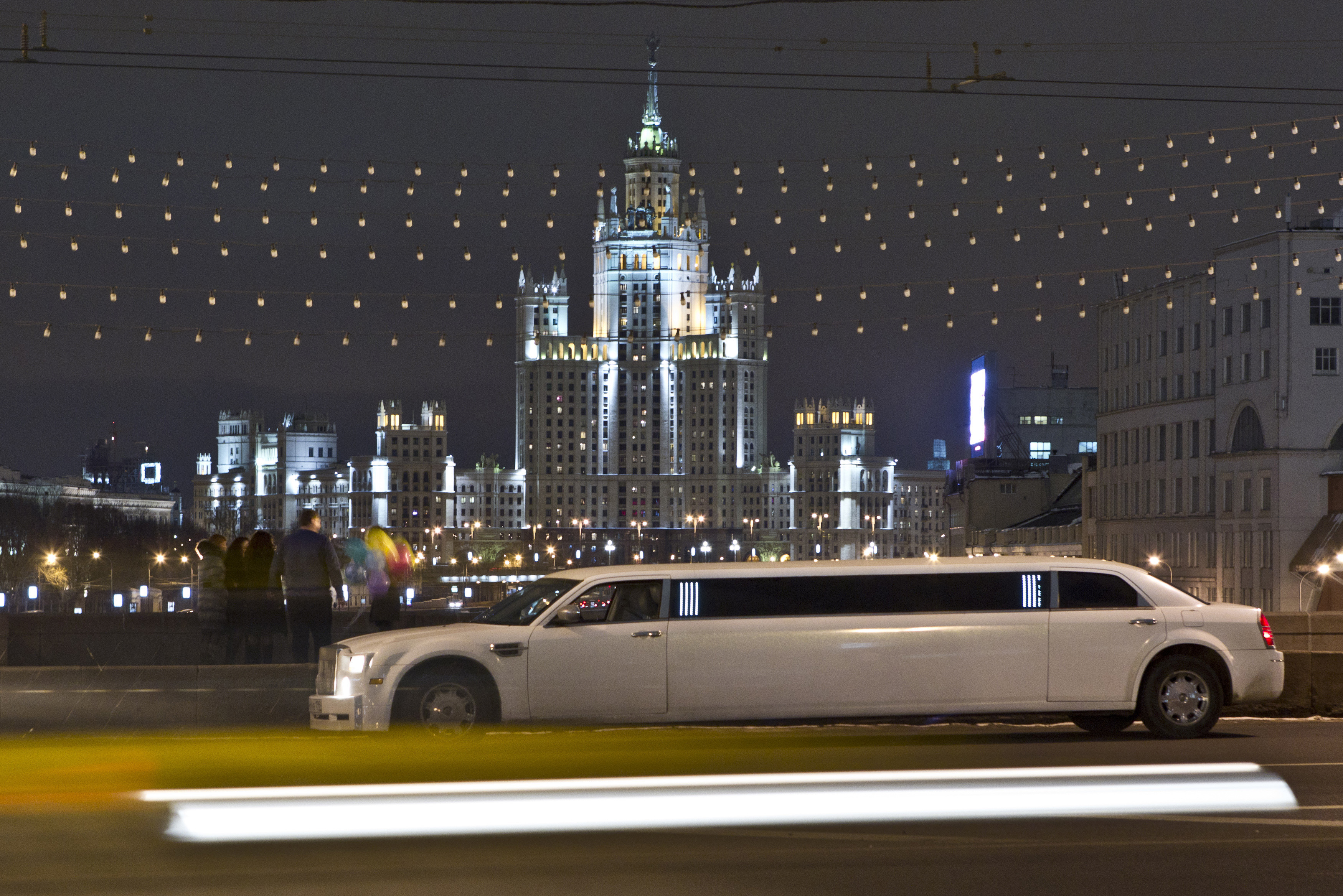 Богатая Москва