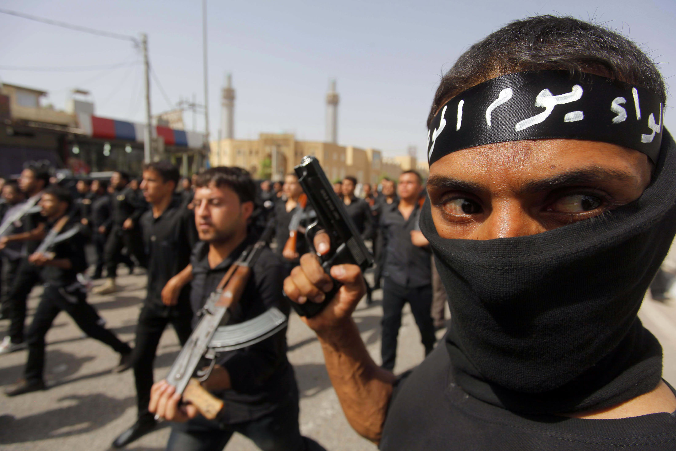 Фото игиловцев. Террористическая группировка «Исламское государство» в Сирии. Исламское государство Ирака и Леванта. Исламское государство ИГИЛ.
