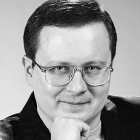 Александр Разуваев