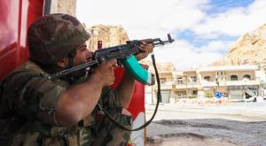 Армия Сирии отразила атаки ДАИШ вблизи авиабазы Кувейрис