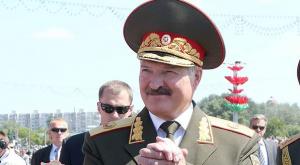 Без него проводить парад в Минске некому – Лукашенко не приедет в Москву 9 мая