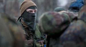 Бойцы украинского «Азова» протестуют в Киеве