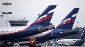 Чиновников РФ обязали летать только российскими авиалиниями