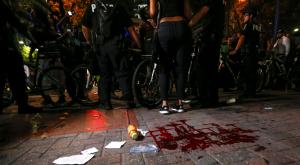 Еще четыре полицейских пострадали в ходе беспорядков в американском городе Шарлотт