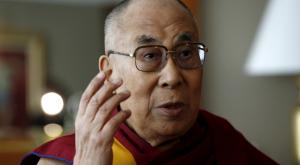 "Европа не может стать арабской": Далай-лама призвал беженцев вернуться домой