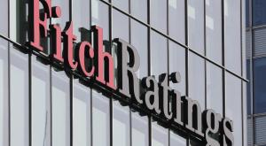 Fitch Ratings улучшило прогноз по банковской системе РФ