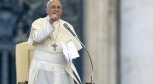 Франциск принял отставку архиепископа и его зама в США на фоне секс-скандала