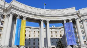 Киев назвал пять условий для проведения выборов в Донбассе 