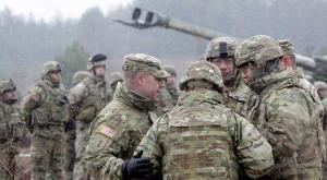 Киев отрицает, что американские инструкторы привезли оружие