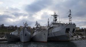 Корабли ВМФ РФ провели учения в Охотском море
