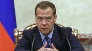 Медведев: Украина отказалась от льготных цен на газ