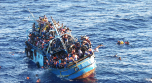 НАТО подключается к борьбе с нелегальными мигрантами в Эгейском море