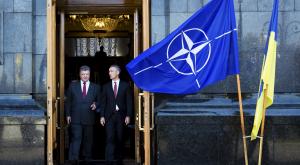НАТО ждёт от Порошенко отчёта о реализации минских соглашений
