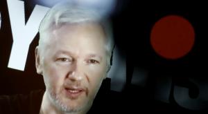 Основатель WikiLeaks: Трампу не дадут стать президентом США 