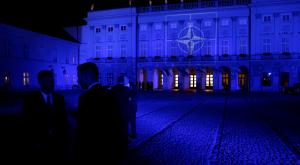 "От увещеваний к сдерживанию" - в НАТО определились с политикой в отношении РФ
