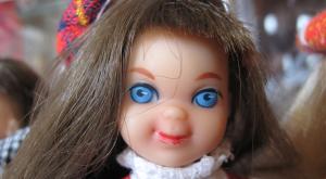 "Падение Барби" - игрушки "Маша и медведь" обогнали по популярности иностранную куклу