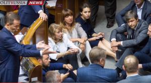 Партия Ляшко объявила сидячую забастовку против "тарифного геноцида" на Украине