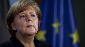 Партия Меркель не поддержала политику канцлера в отношении беженцев