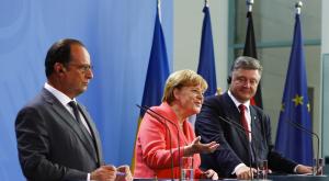Порошенко, Меркель и Олланд договорились встретиться в "нормандском формате"