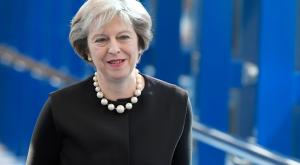 Премьер-министр Великобритании назвала дату начала выхода страны из ЕС