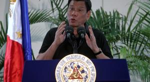 Президент Филиппин отвергает свое сходство с Гитлером