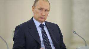 Путин отправил в отставку двух губернаторов