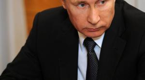Путин: виновные в воровстве на "Восточном" сменят теплую постель на тюремные нары