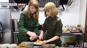 Российские студентки открыли первое в Японии русское кафе в "советском духе"