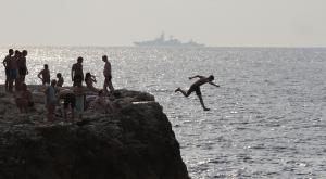 СМИ: турпоток на курорты Крым и Кубани оказался вдвое больше ожидаемого