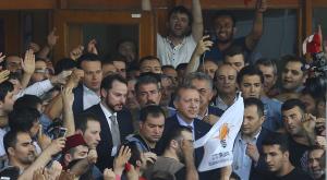 "Страна идет на поправку" - Эрдоган призвал граждан Турции не паниковать