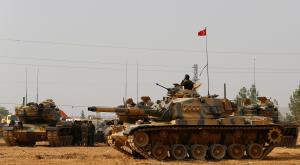 Турция направила дополнительное танковое подразделение в Сирию